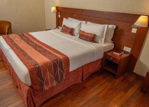 2 Bedroom Suite (Both Ensuite)